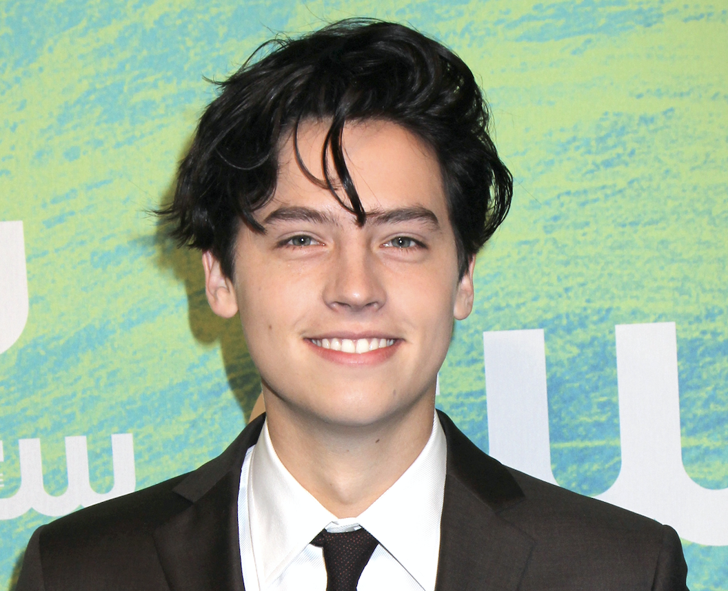 Lili Reinhart lijkt breuk met Cole Sprouse te bevestigen | Grazia
