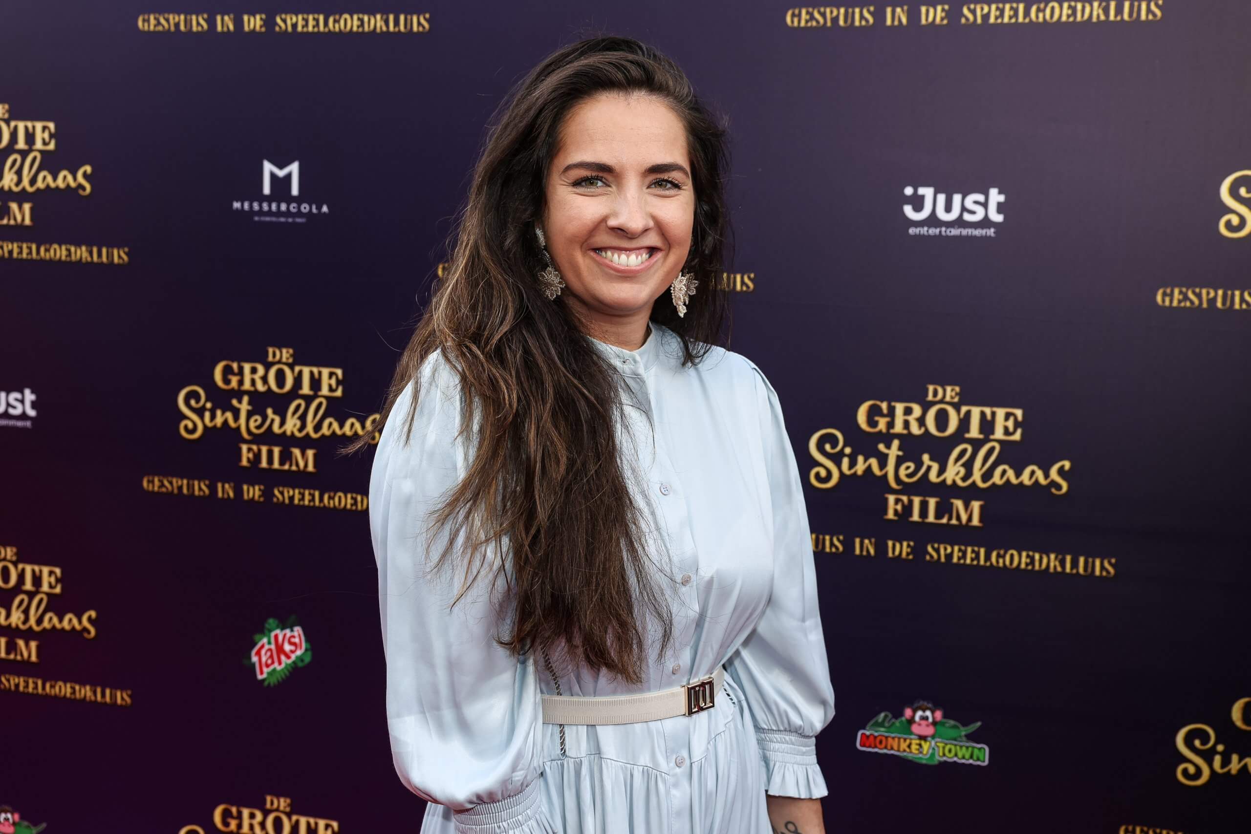 Leslie Keijzer stapt ondanks angst vliegtuig in: 'Wie had dat ooit gedacht'